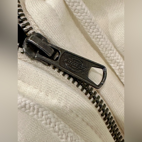 NWT Women’s Dickies Cropped Sweater - Picture 4 of 8